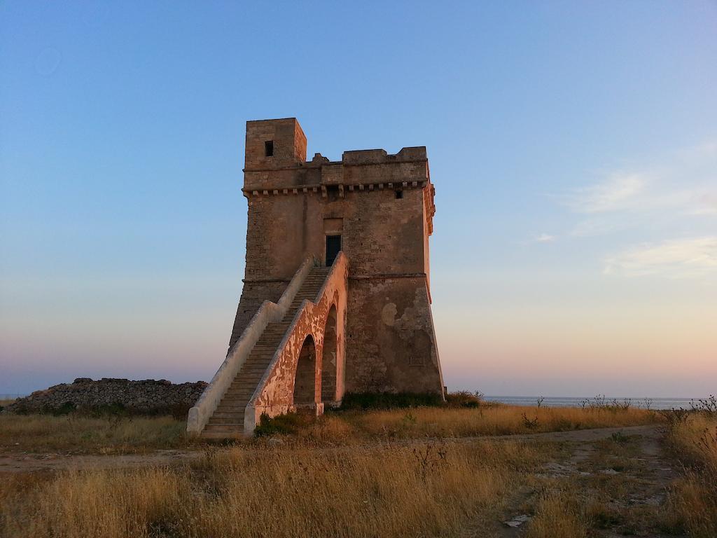 B&B Sul Mare Sant Isidoro  Exterior photo